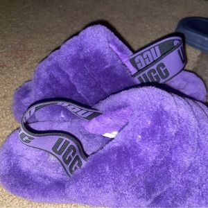 Ugg fluff slides